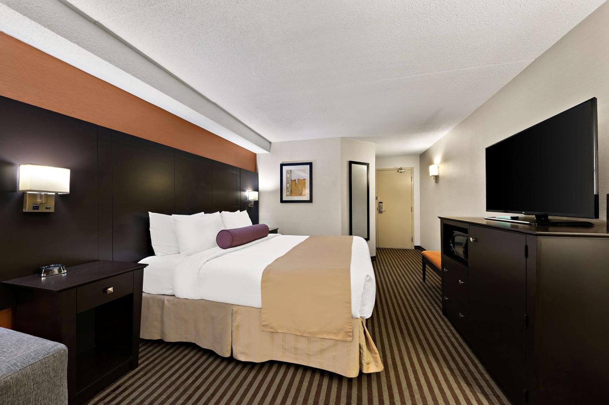Best Western Plus Toronto North York Hotel & Suites Exterior foto